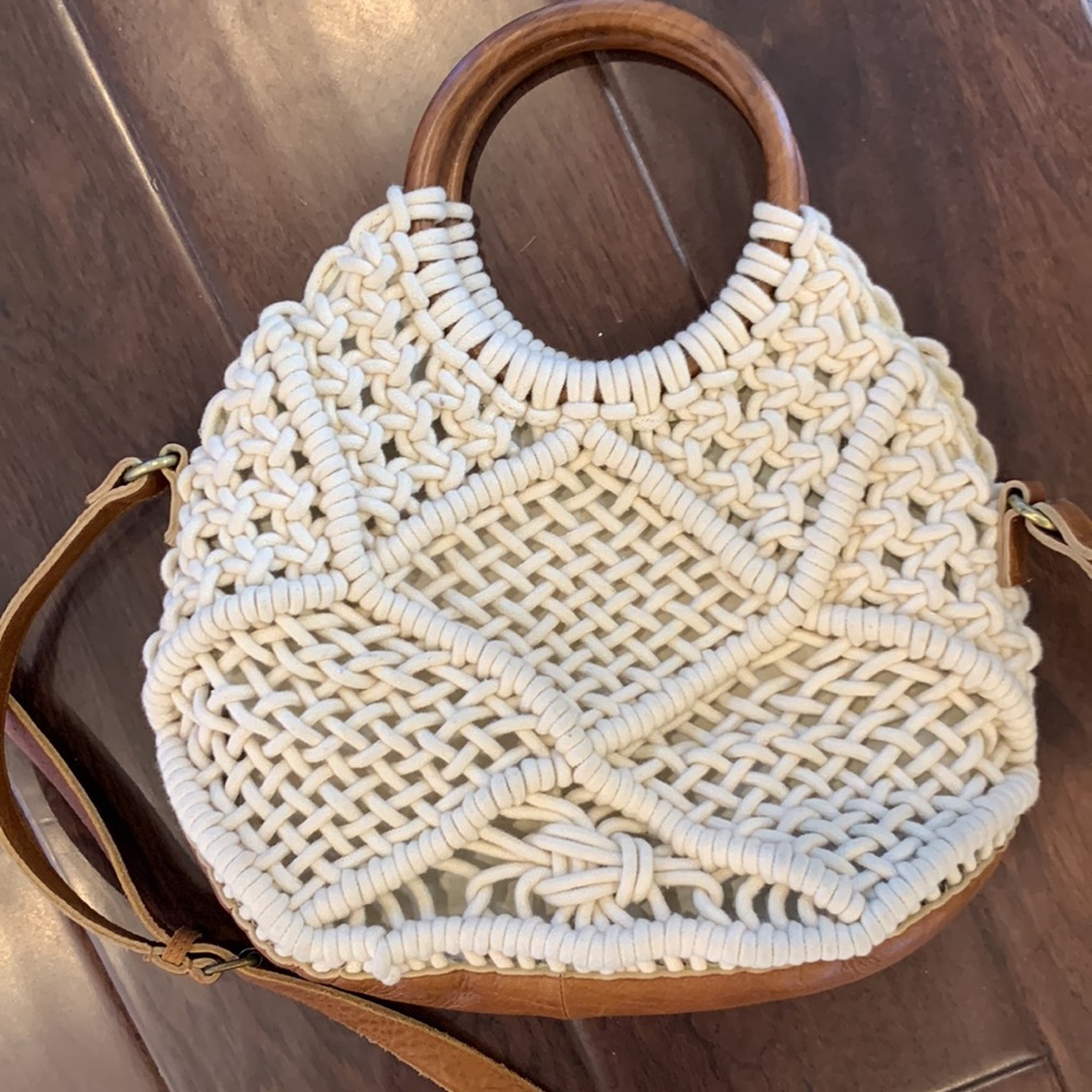 Cream Macramé & Tan Leather Round Handle Shoulder Bag - Picture 9 of 10